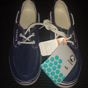 NWT Women’s Crocs Boat Style